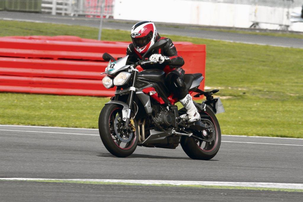 silverstone motorbike track day